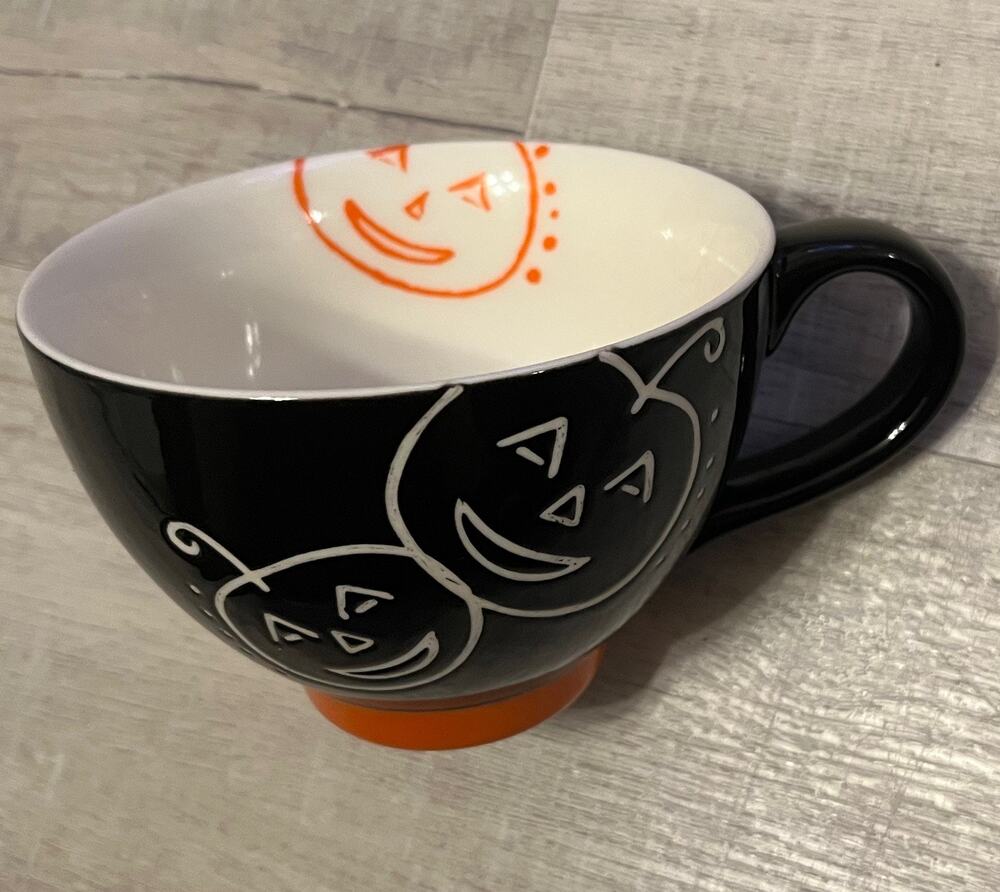 Starbucks 2007 Halloween Mug Jack O’ Lantern Black Pumpkin Coffee Tea Cup 10 oz